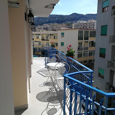 Lucy Home Sorrento Eksteriør billede